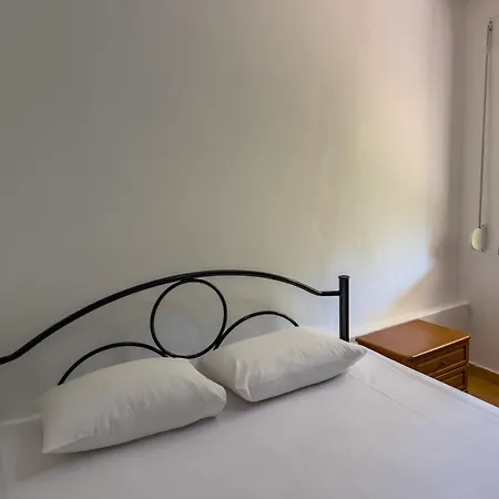 Apartment Budget 30-meter-from-beach House Ilios House