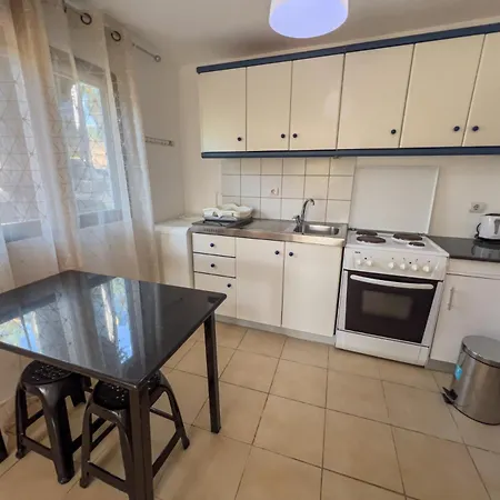 Budget 30-meter-from-beach House Ilios House * Σκάλα Καλλιράχης