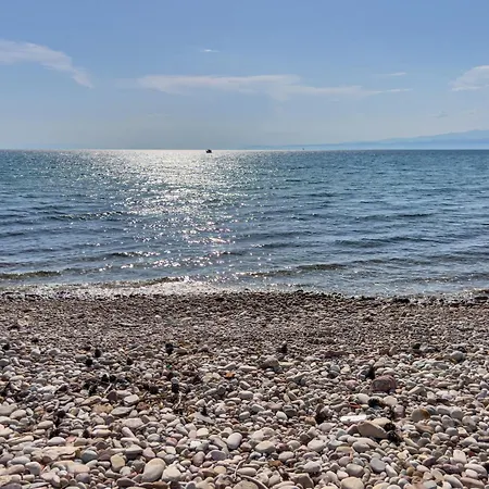 Διαμέρισμα Budget 30-meter-from-beach House Ilios House *